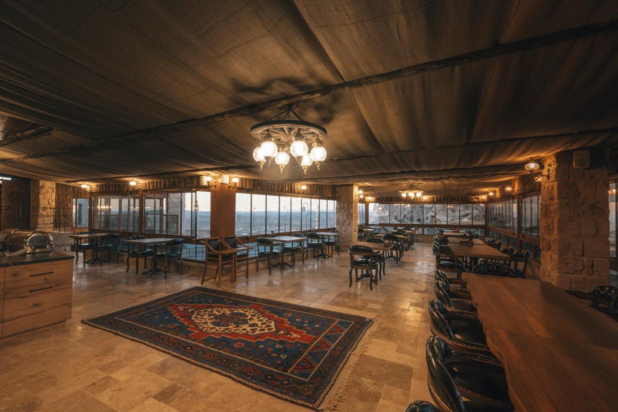 Harem Suites Cappadocia Üchisar Bagian luar foto