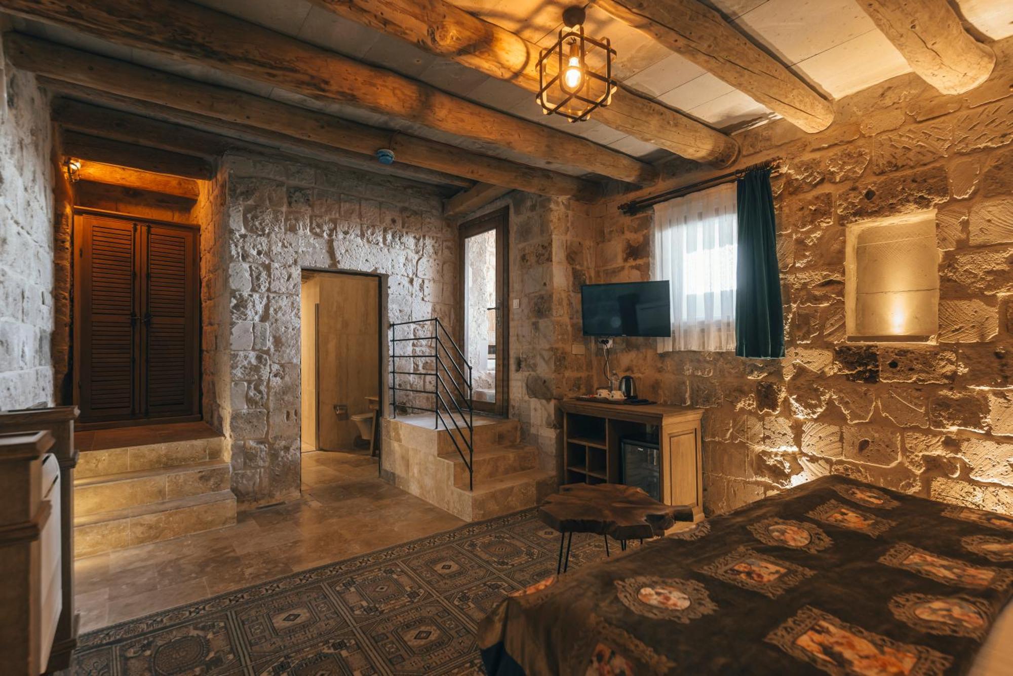 Harem Suites Cappadocia Üchisar Bagian luar foto
