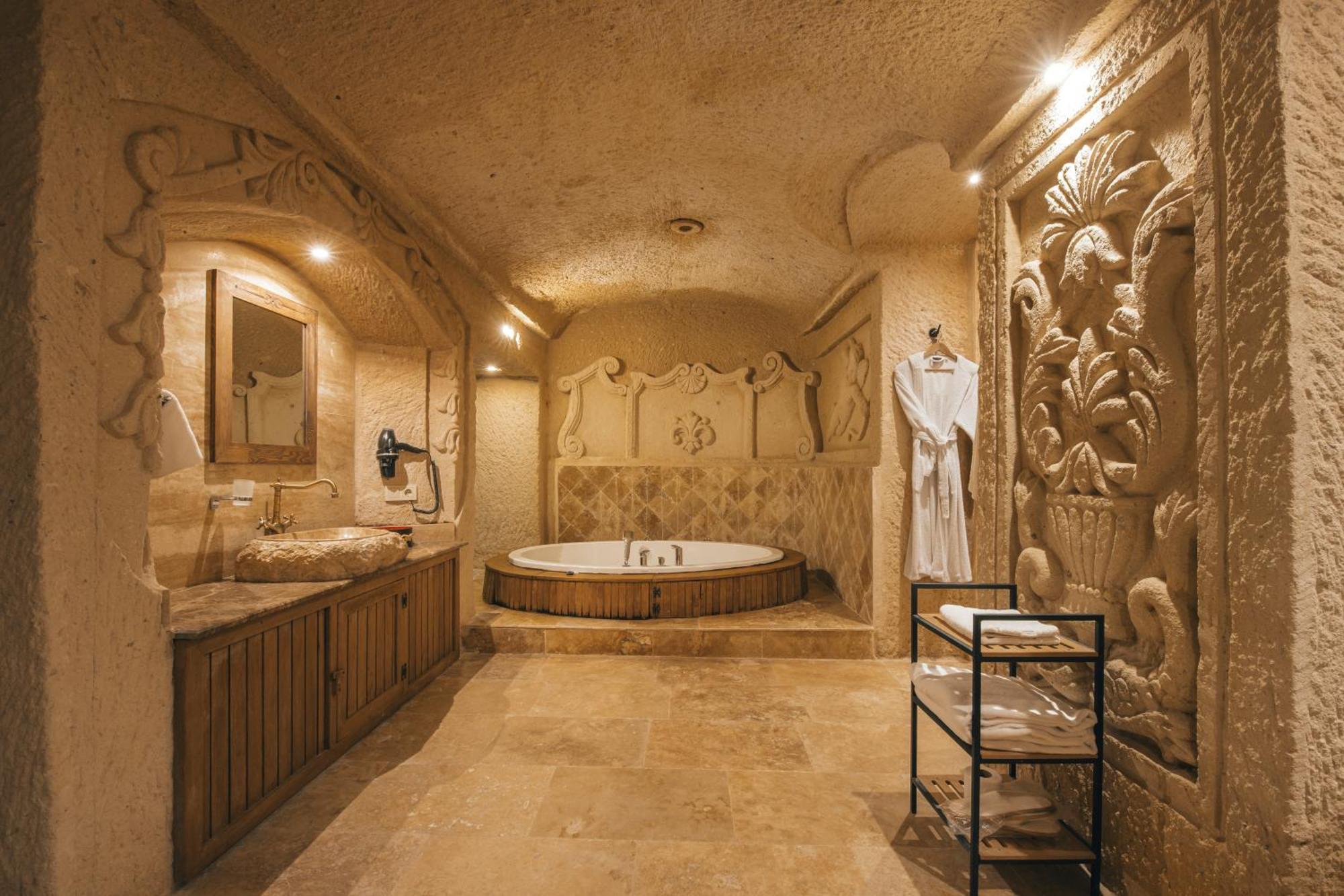 Harem Suites Cappadocia Üchisar Bagian luar foto